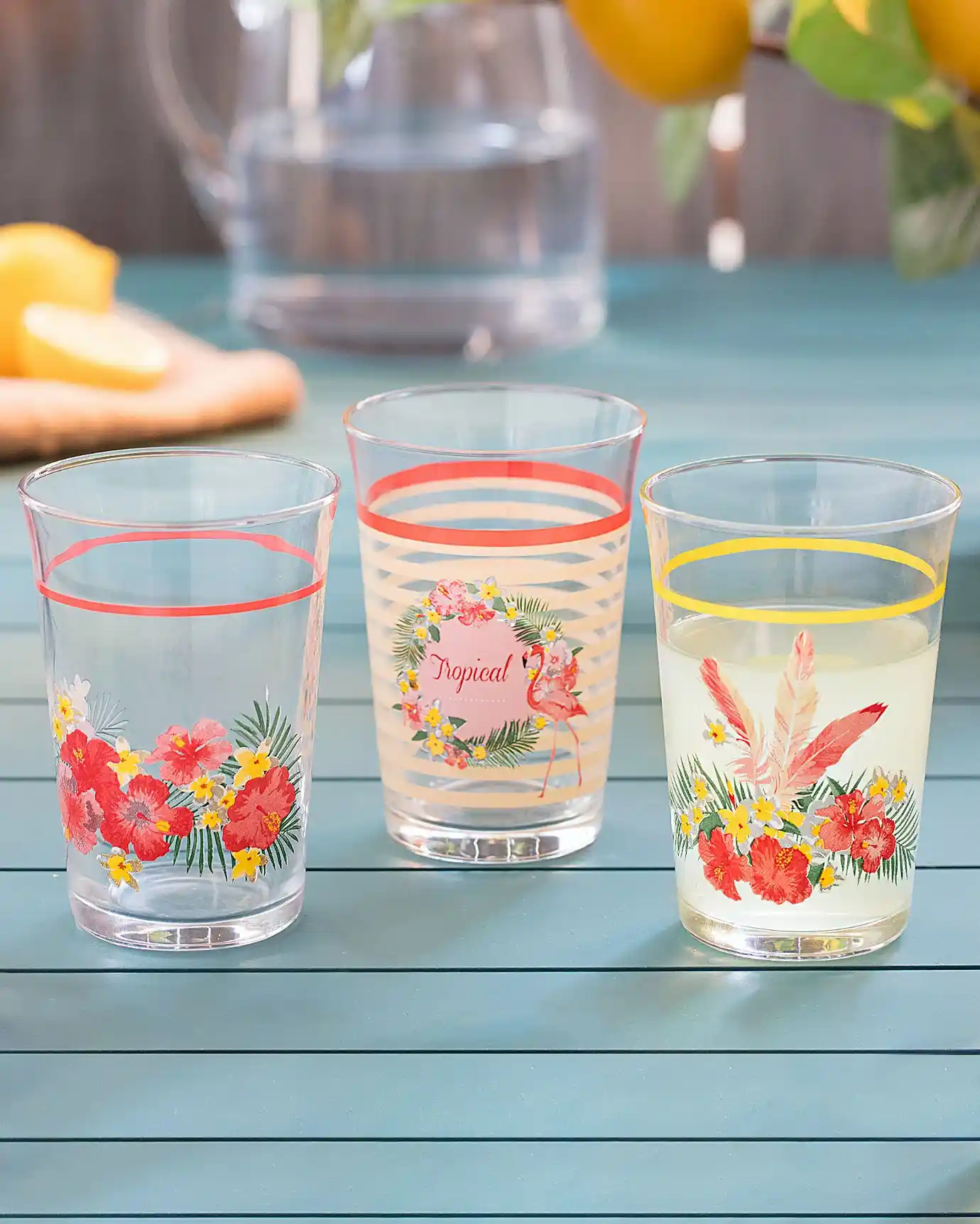 Su Bardaklarıyla Dekorasyon: Yaratıcı ve Fonksiyonel Fikirler Ev Dekorasyonunu Zenginleştirir