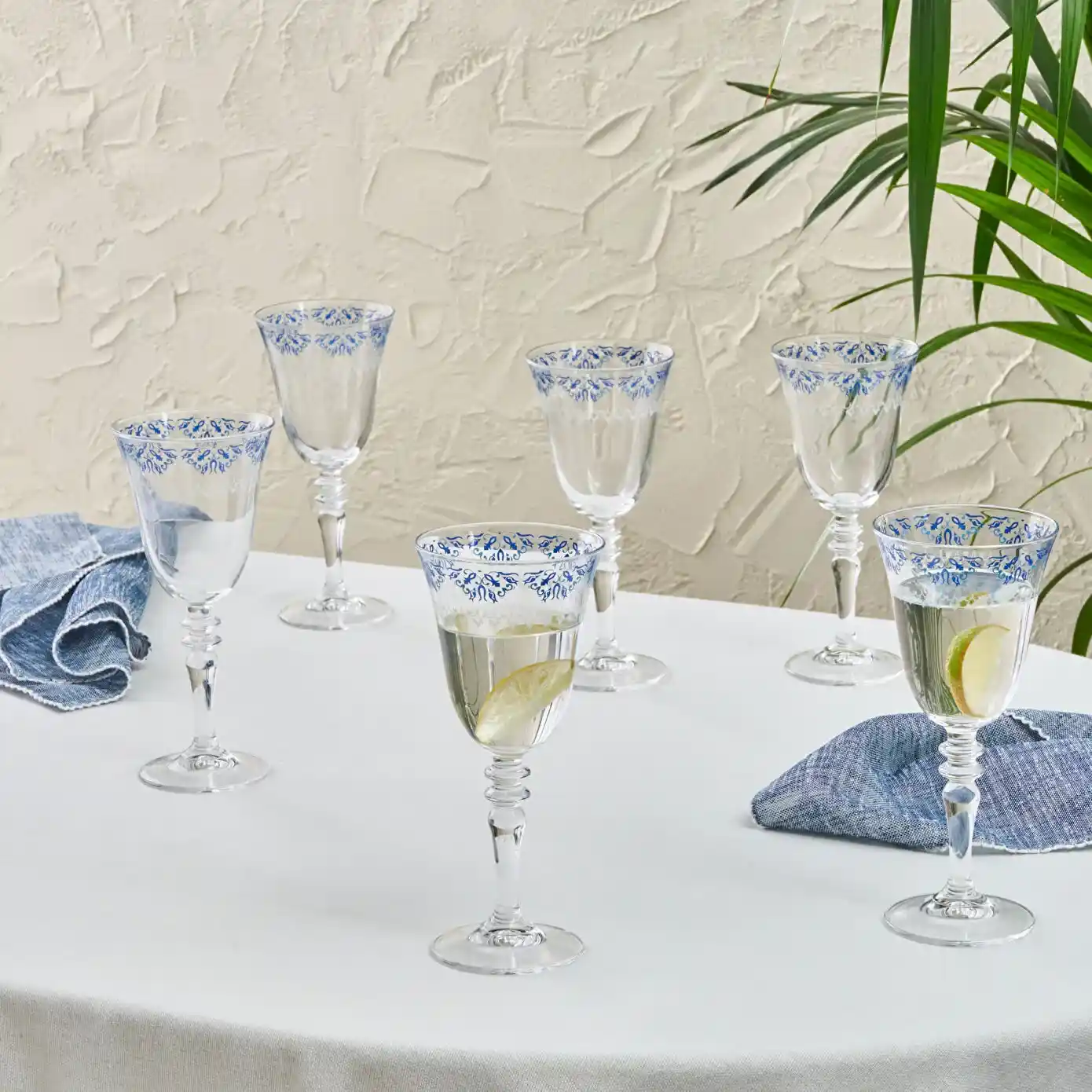 Su Bardaklarıyla Estetik ve İşlevselliği Birleştiren Dekorasyon Önerileri