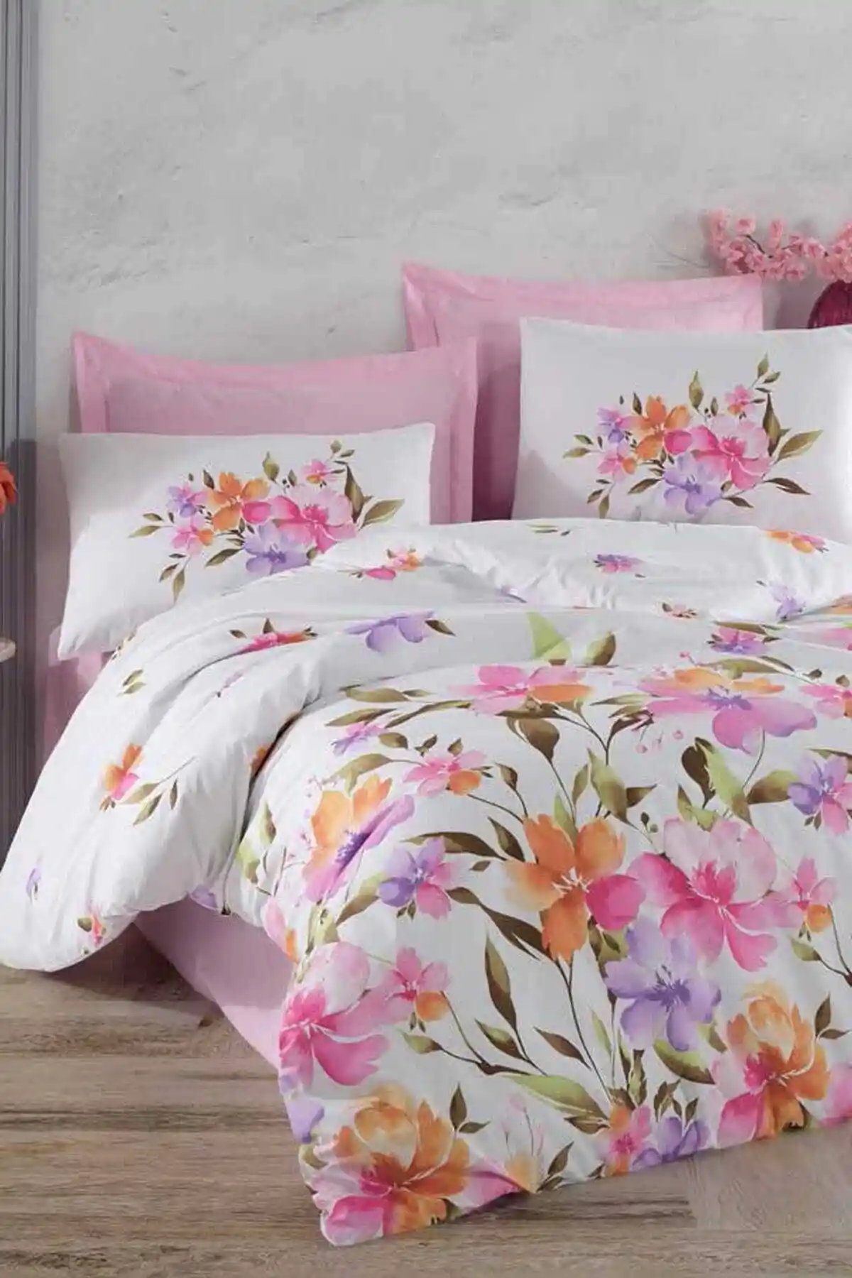 Tek Kişilik Ranforce Pamuk Nevresim Takımı: Konfor ve Estetiğin Birleşimi