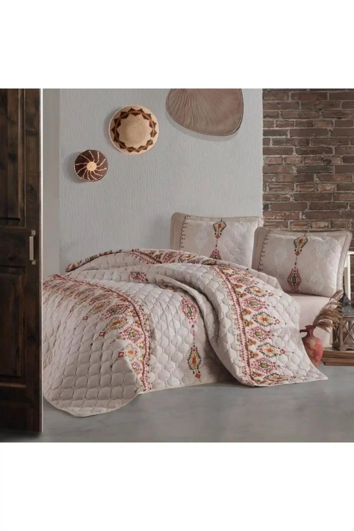 Tek Kişilik Ranforce Yatak Örtüsü Takımları: Konfor ve Estetiğin Birleşimi