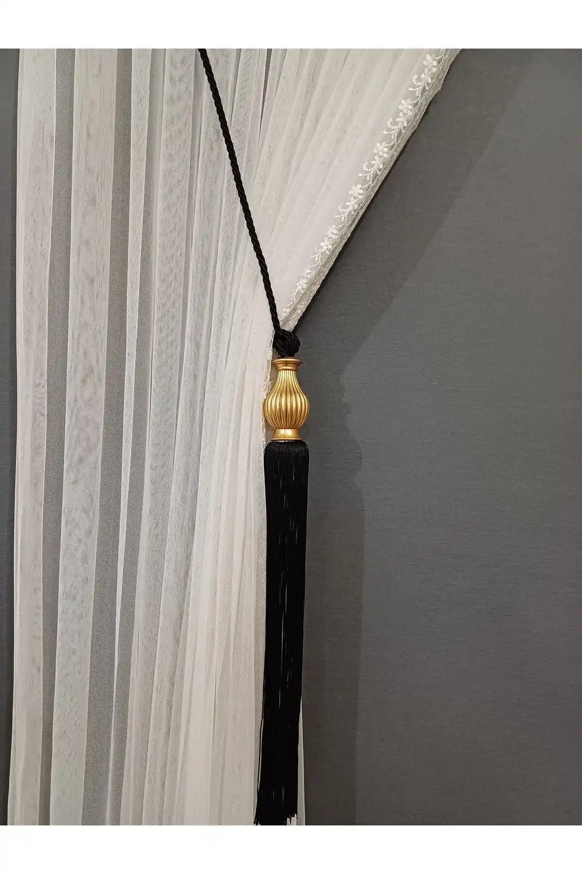 Venedik Home Siyah Stor Modern Mekanlar İçin Şık ve Fonksiyonel Çözüm