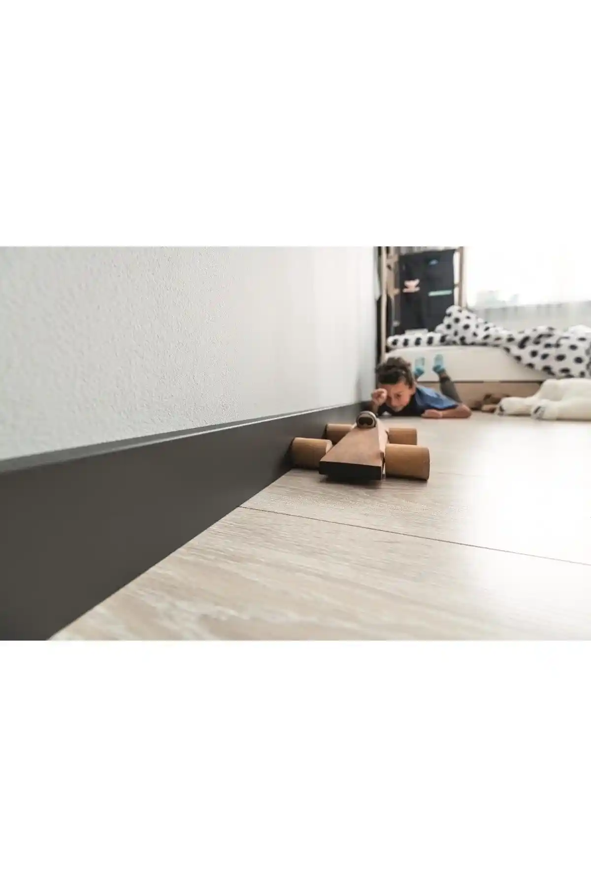 Vox Espumo 8 cm Dayanıklı Süpürgelik: Estetik ve Dayanıklılığı Bir Arada Sunan Çözüm