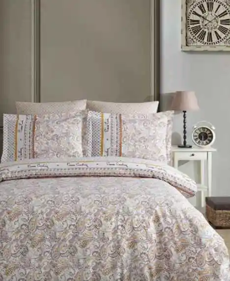 Yatak Odası Dekorasyonunda Konfor ve Estetiği Bir Arada Sağlayan Nevresim Seçenekleri