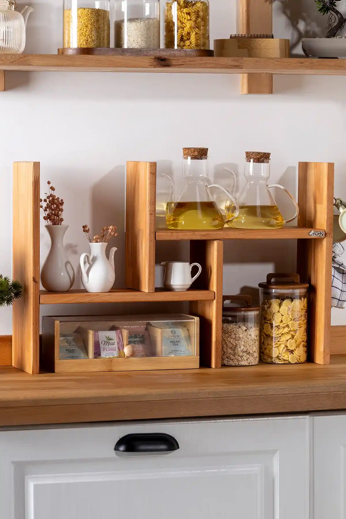 Yeni Nesil Fonksiyonel Mutfak Rafları: Pratik ve Estetik Çözümlerle Mutfak Düzeni