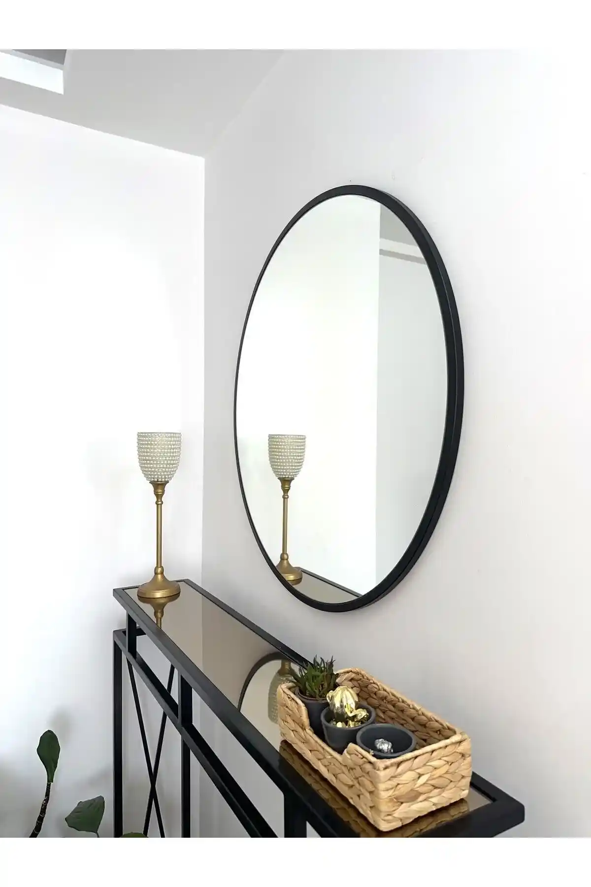 Yuvarlak Dekor Aynalar Siyah ve Altın Renk Seçeneklerinin Karşılaştırması