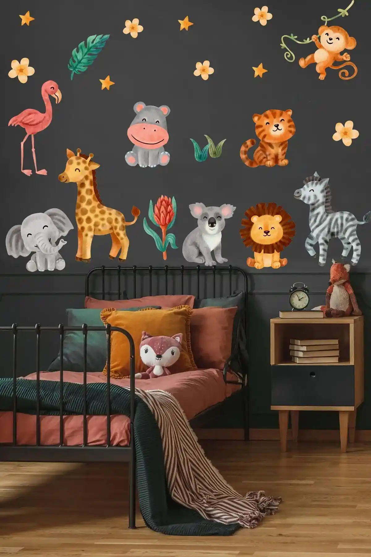 Çocuk Odası Dekorasyonu İçin Safari Temalı Sticker Setleri Karşılaştırması