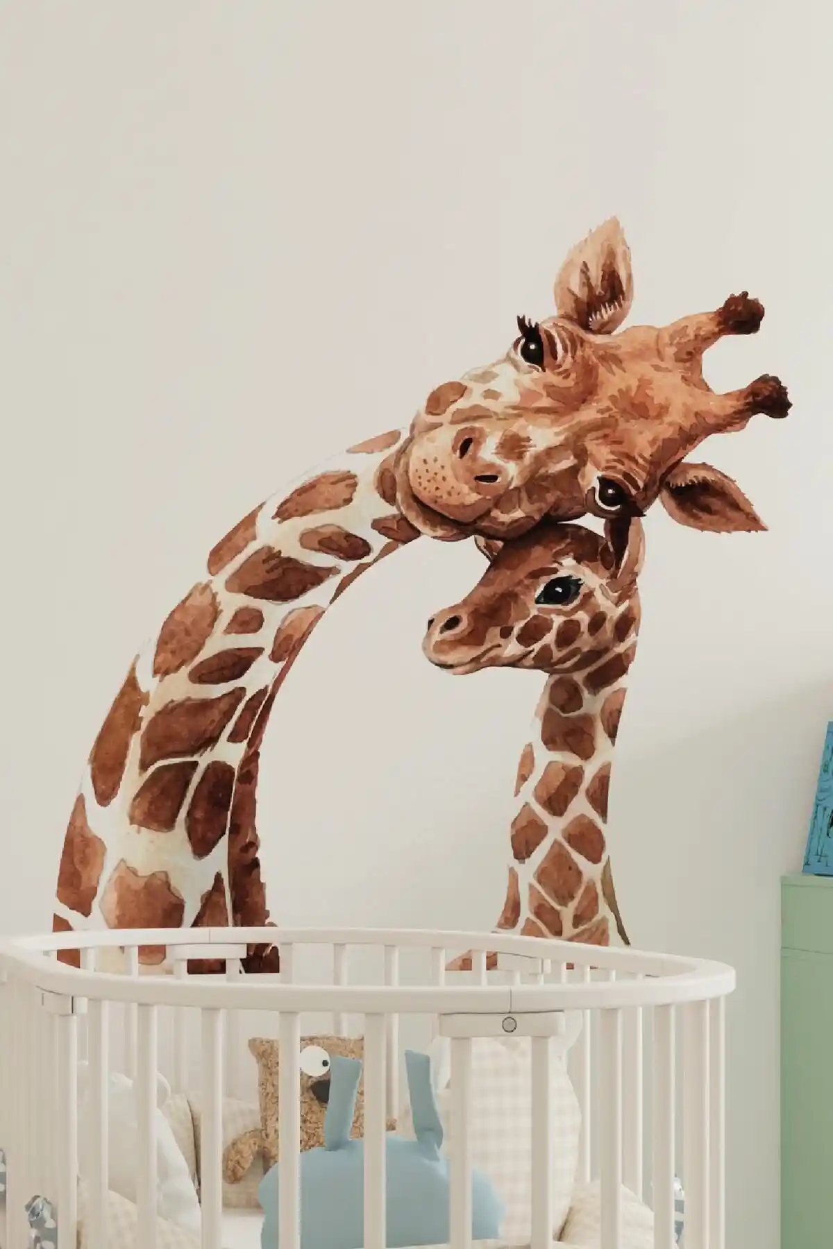 Çocuk Odası Dekorasyonunda Zürafa ve Hayvan Temalı Sticker Karşılaştırması