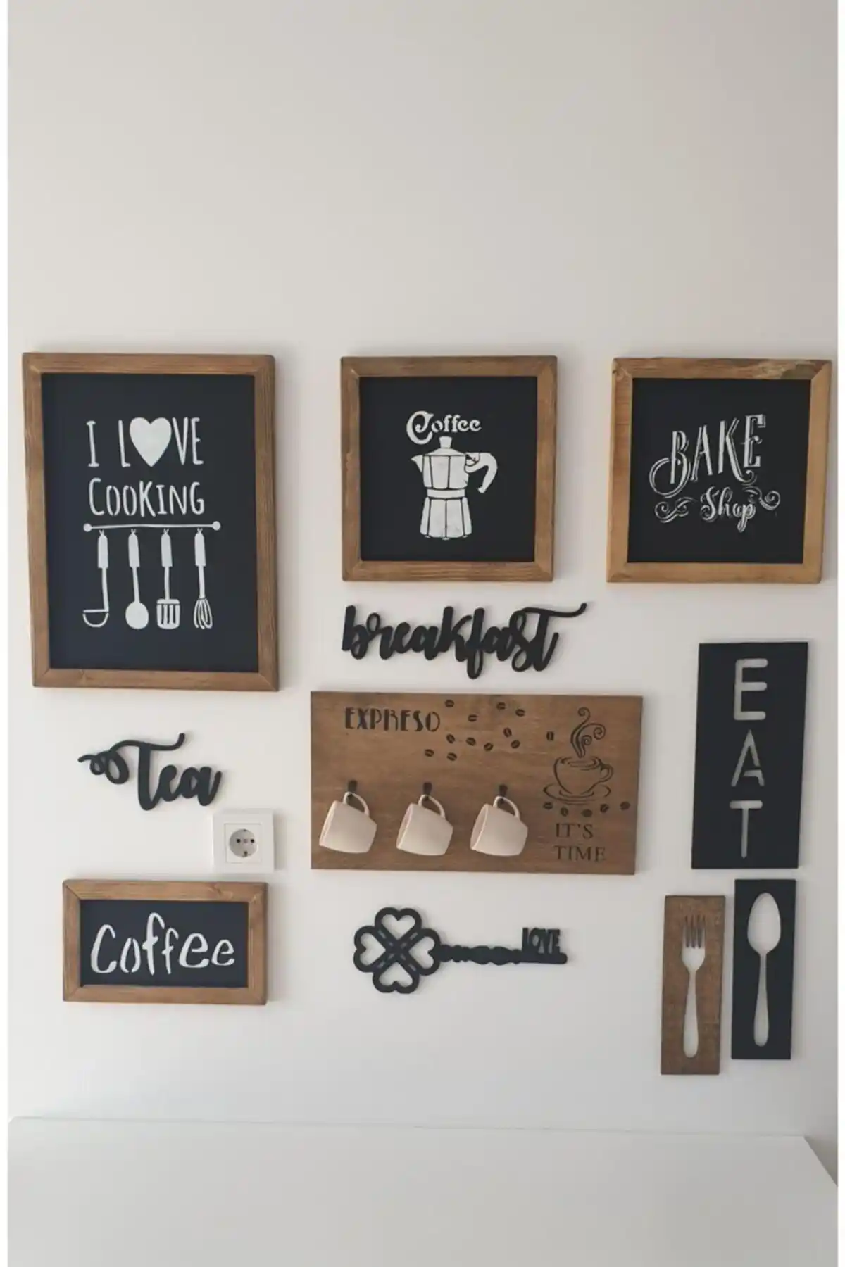 El Boyaması Ahşap Tablo Setleri Mutfak Dekorasyonunda Şık ve Dayanıklı Seçenekler