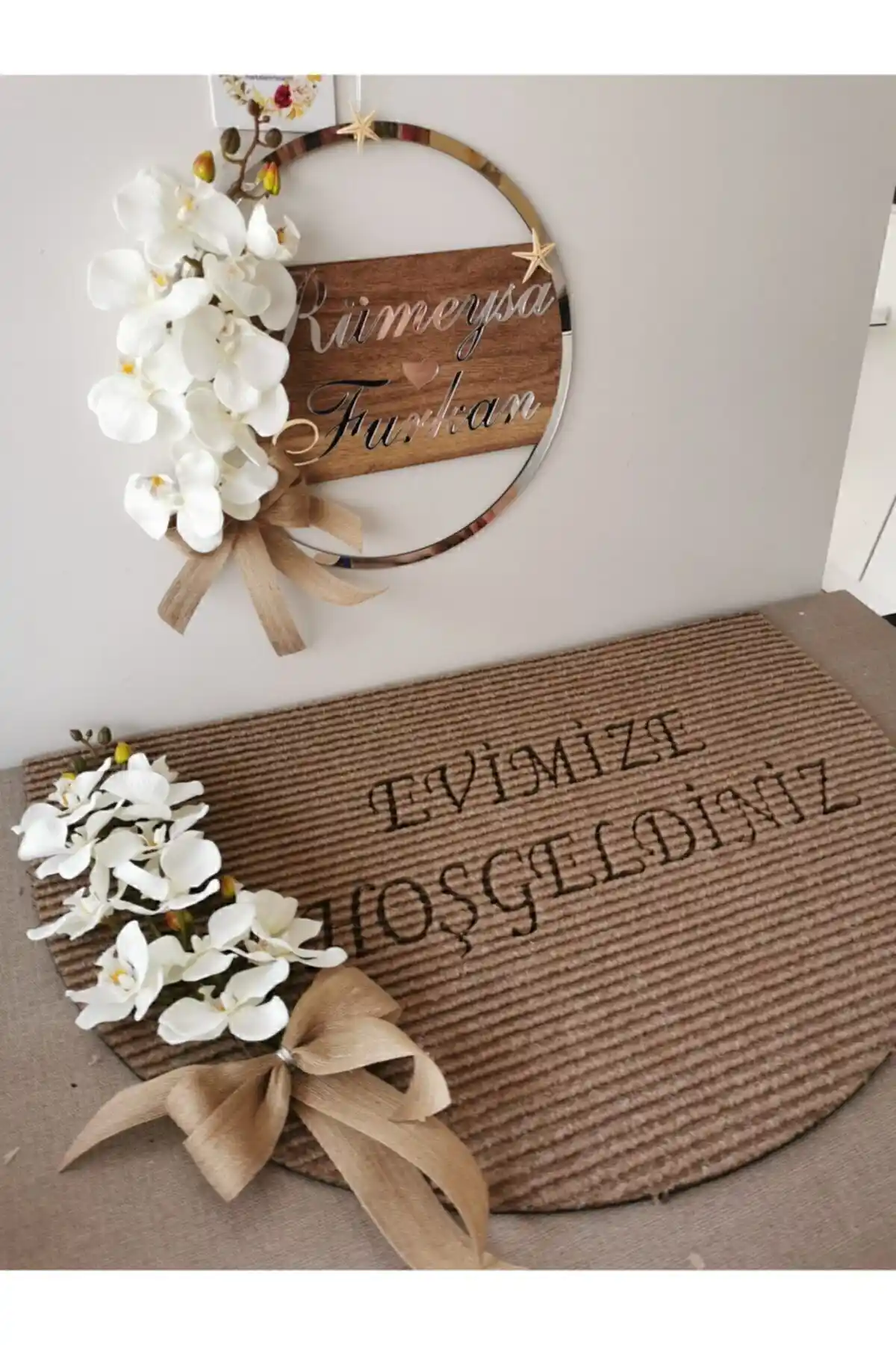 Ev Dekorasyonunda Modern ve Retro Kapı Süsleri Karşılaştırması