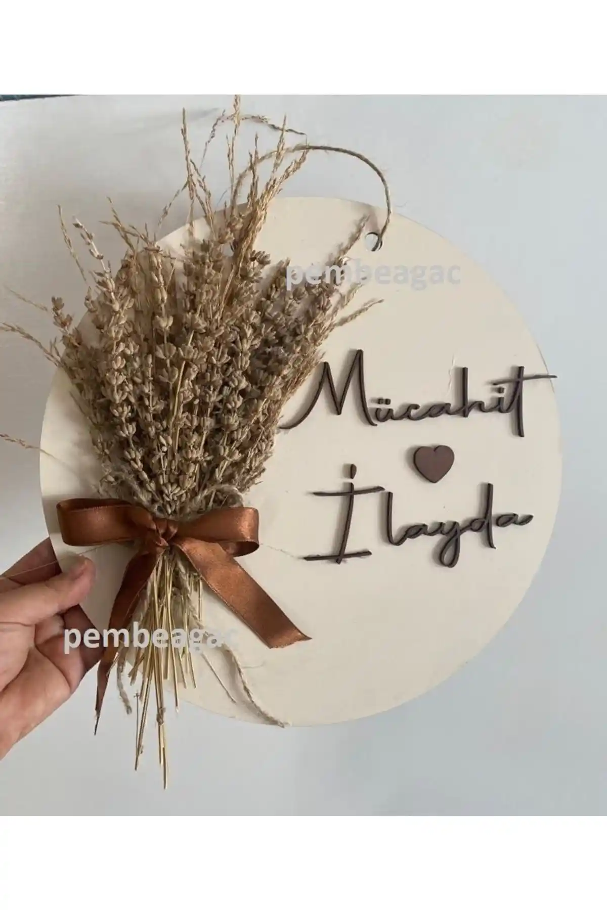 Kapı Süsleri Karşılaştırması: Modern ve Retro Dekoratif Seçenekler Analizi