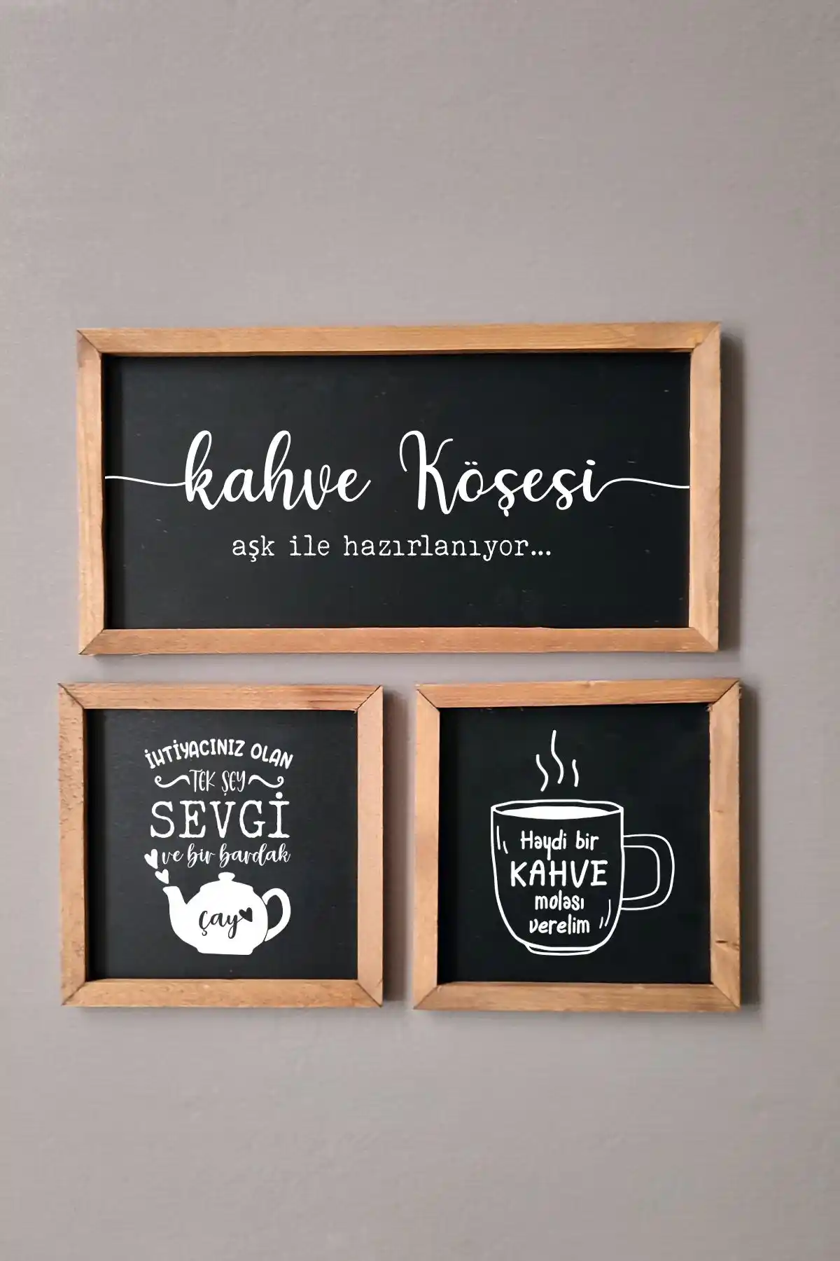 Tooall Çay Kahve Köşesi ve Wooden Factory Coffee Bar Karşılaştırması