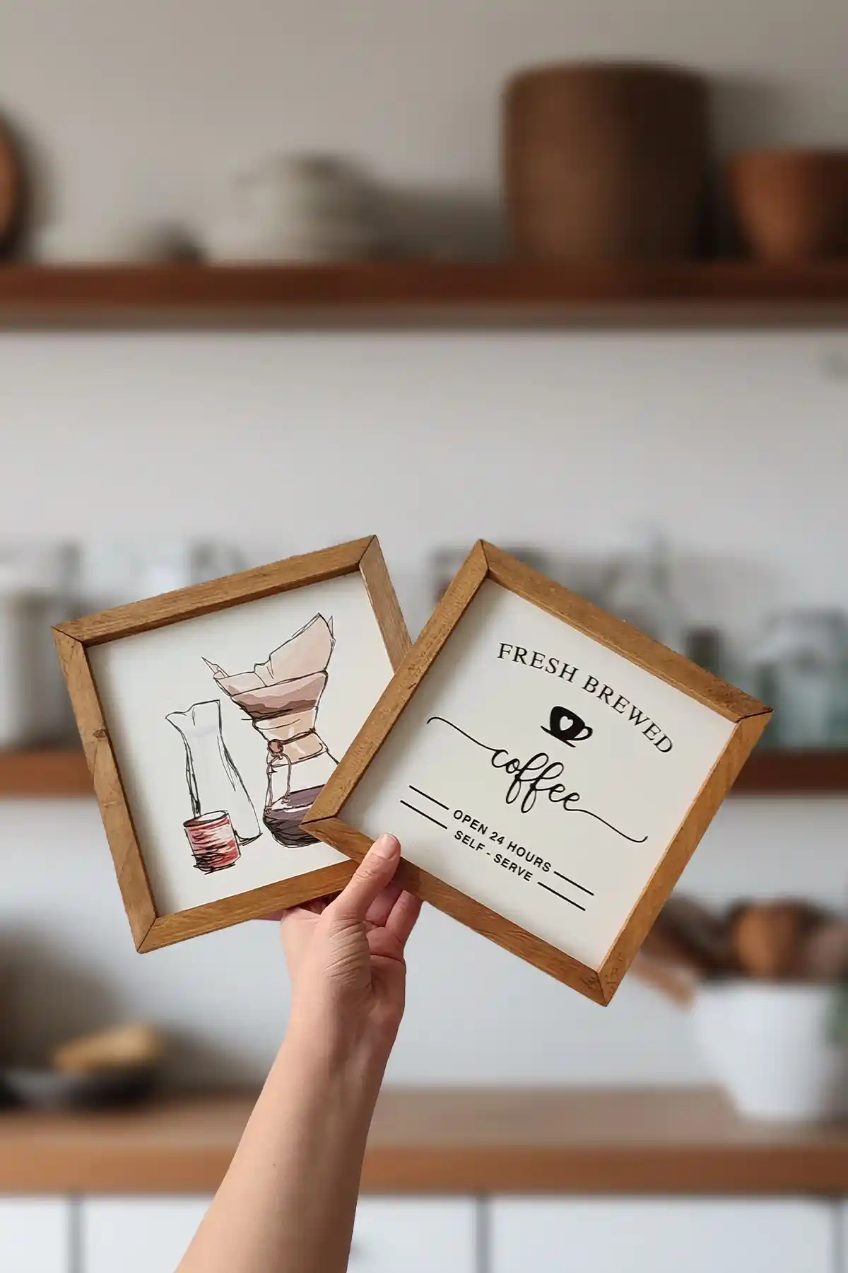 Tooall Kahve Köşesi ve Wooden Factory Kahve Köşesi Karşılaştırması