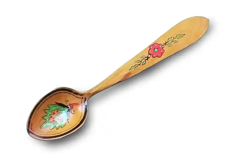 Ahşap Kaşıkların Dekorasyondaki Yeri ve Sıcaklık Katmanın Yolları