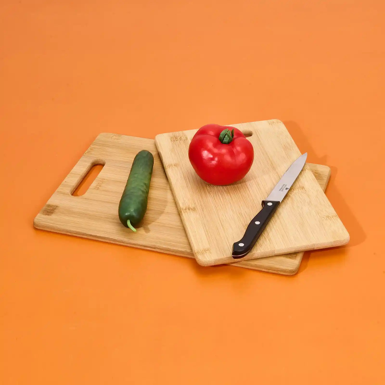 Bambu Kesim Tahtası ile Dekorasyonunuza Doğal ve Şık Bir Dokunuş Katın