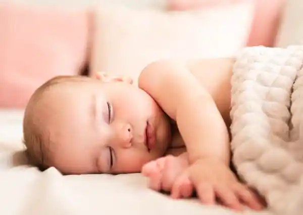 Bebek Odası Dekorasyonu: Uyku Bebeği Temasıyla Huzurlu ve Şık Alanlar Yaratma Yöntemleri