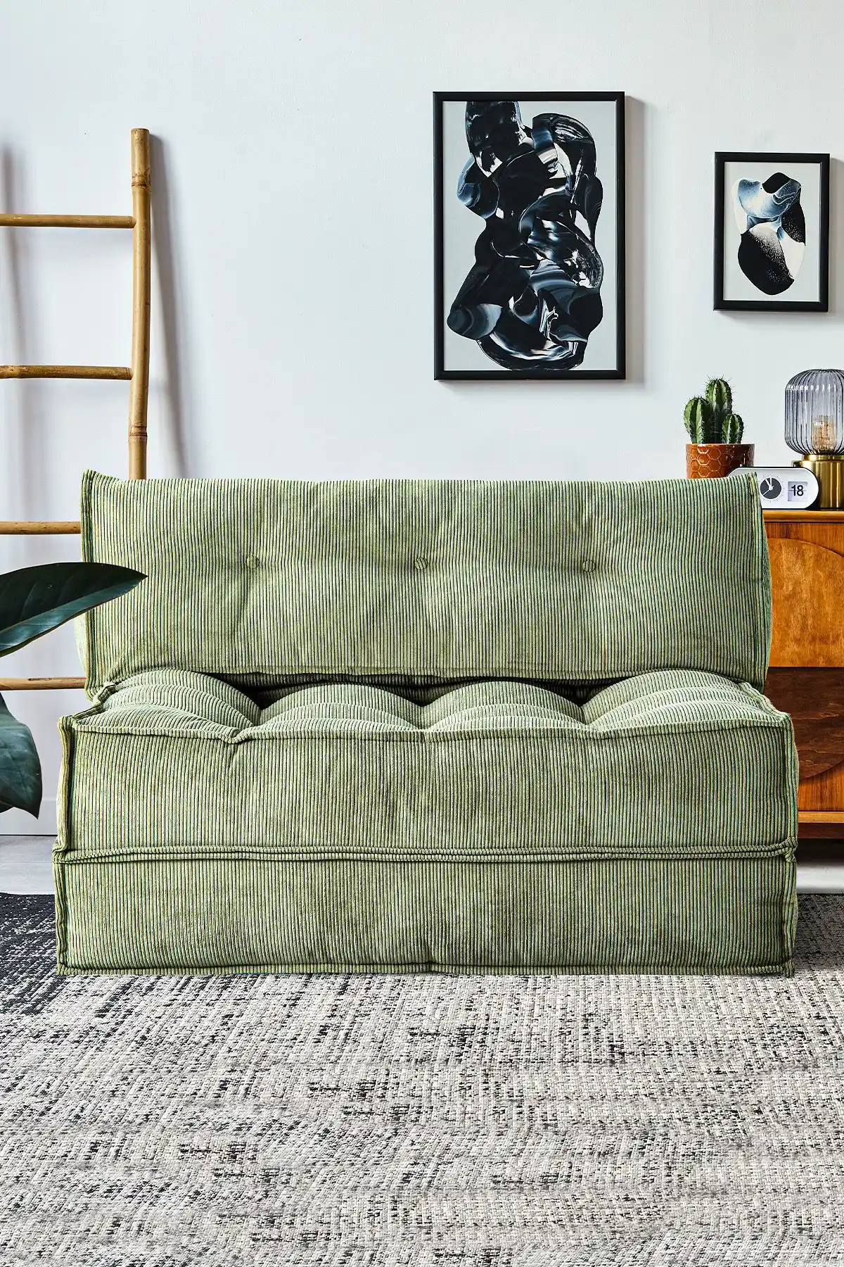 Çağla Yeşili Koltuklarla Modern ve Şık Ev Dekorasyonu Rehberi