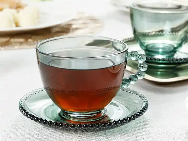 Cam Çay Fincan Takımlarıyla Modern ve Şık Ev Dekorasyonu İpuçları