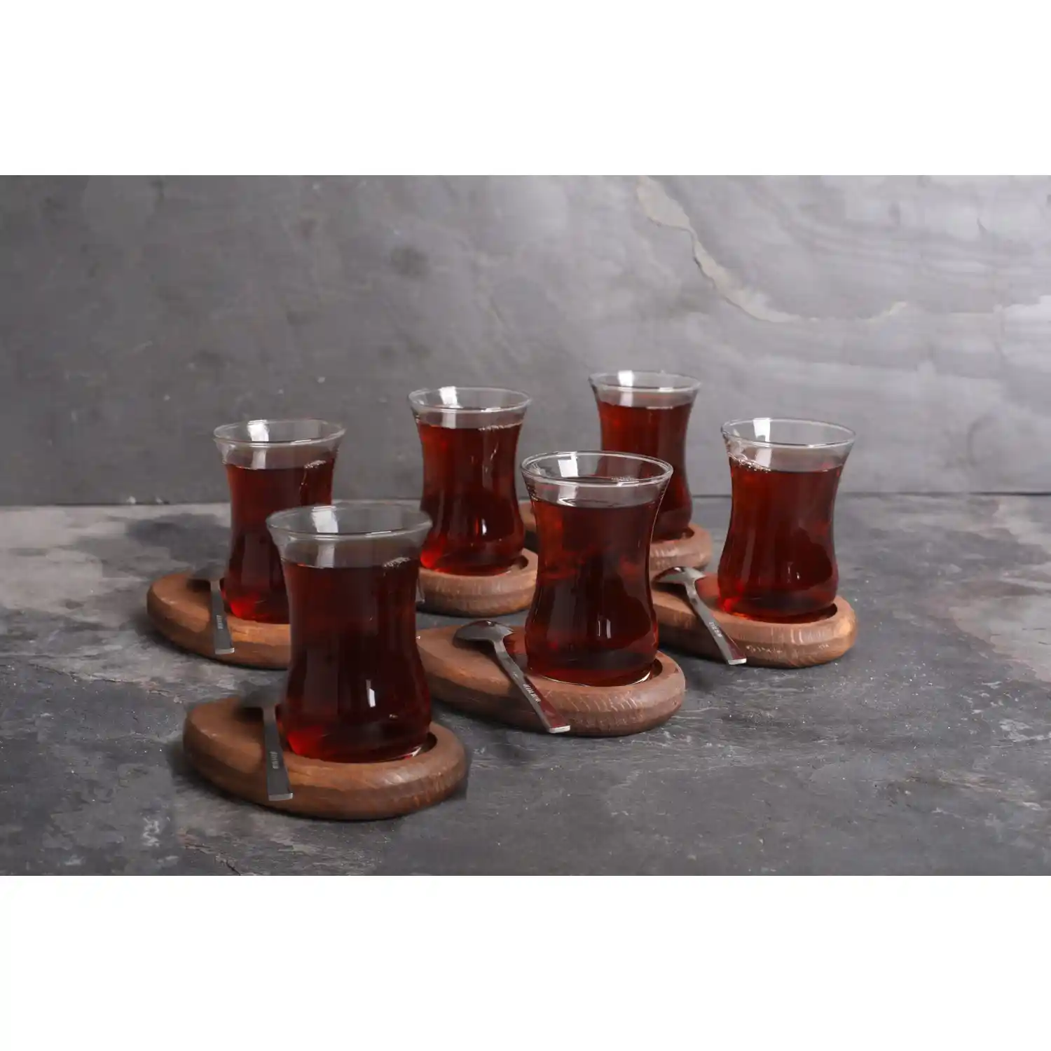 Çay Bardağı Altlıkları ile Dekorasyonda Zarafetin Anahtarı ve Modern Seçenekler