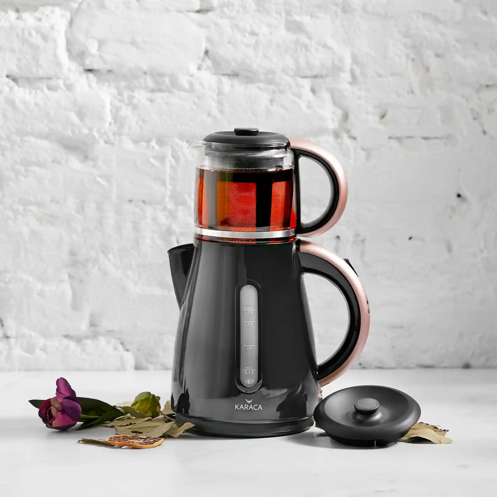 Çay Kettle Dekorasyonunda Sıcak ve Şık Bir Atmosfer Yaratmanın Yolları