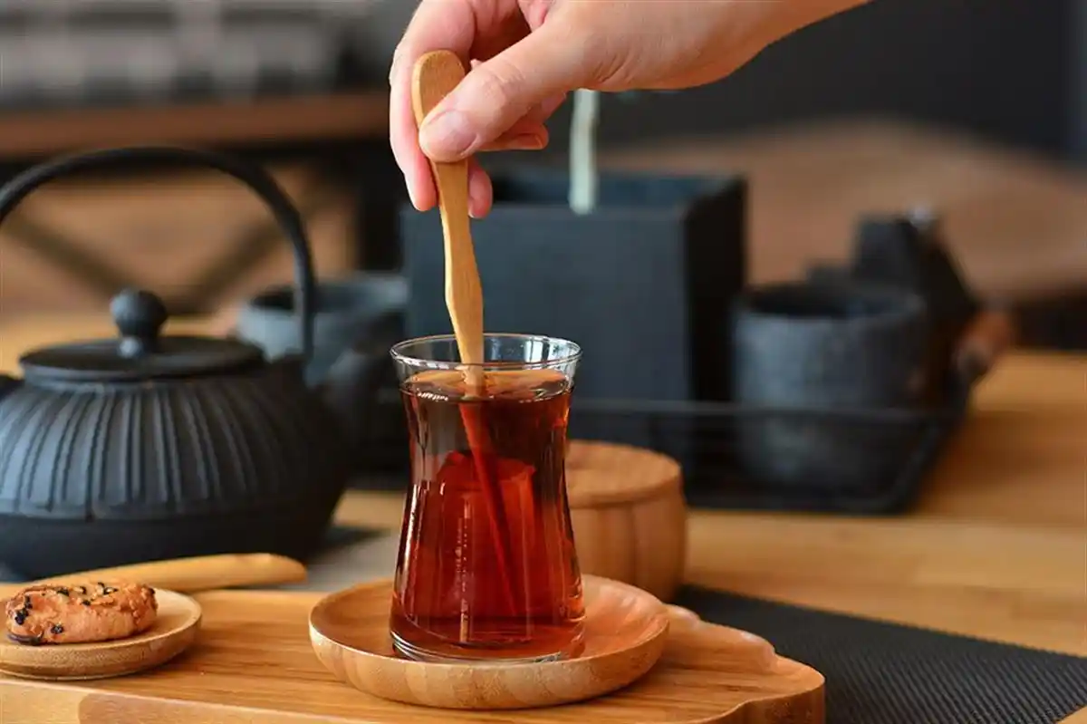 Çay Sunumu Dekorasyonunda Zarafet ve Samimiyetin İpuçları