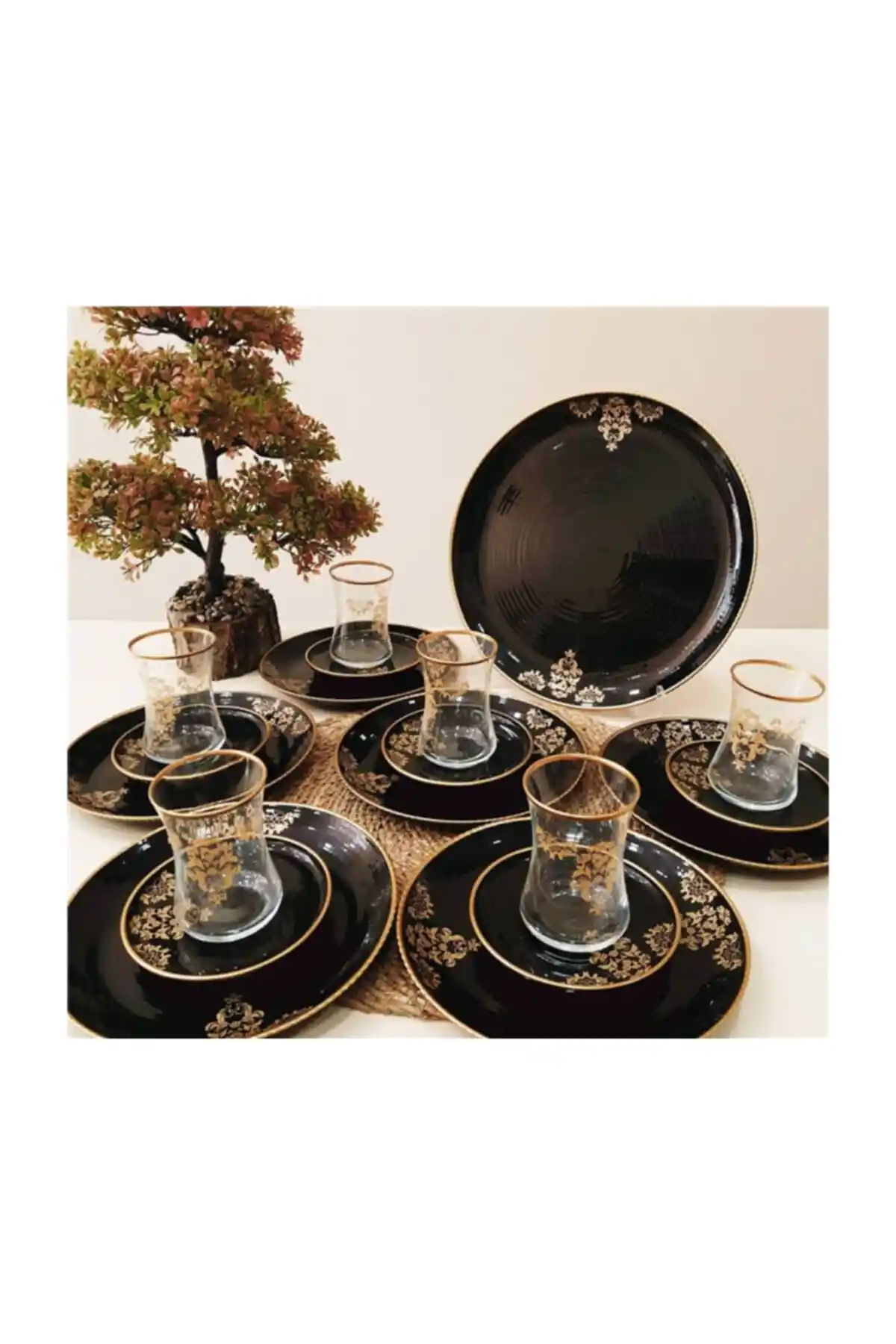 Çay ve Pasta Takımlarında Şıklık ve Zarafet: Dekorasyon İpuçları ve Trendler