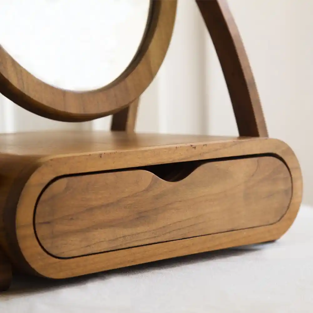 Çekmeceli Aynalar ile Dekorasyonda Şıklık ve Fonksiyonellik Bir Arada