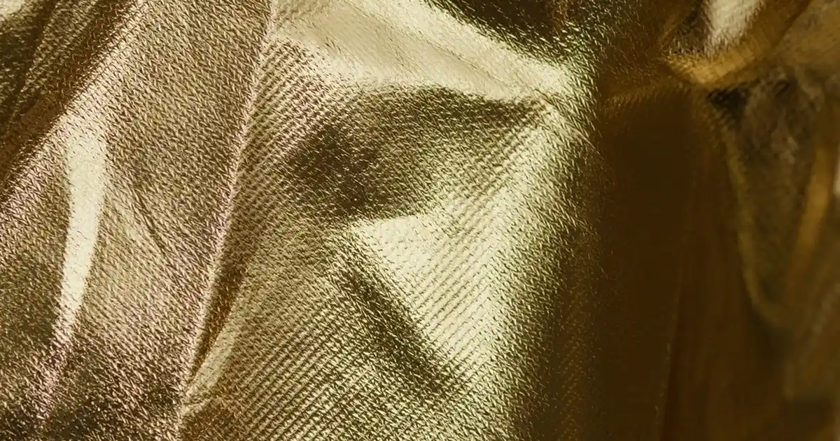 Çekmeceli Yan Sehpa Modelleriyle Dekorasyonunuza Fonksiyonellik ve Estetik Katın