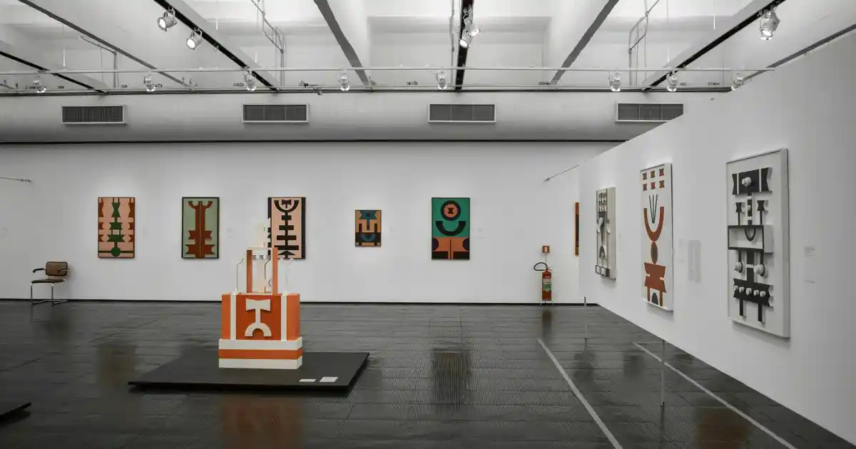 Çelik Ayna Banyo Dolabı: Modern ve Dayanıklı Banyo Dekorasyonunun Vazgeçilmezi