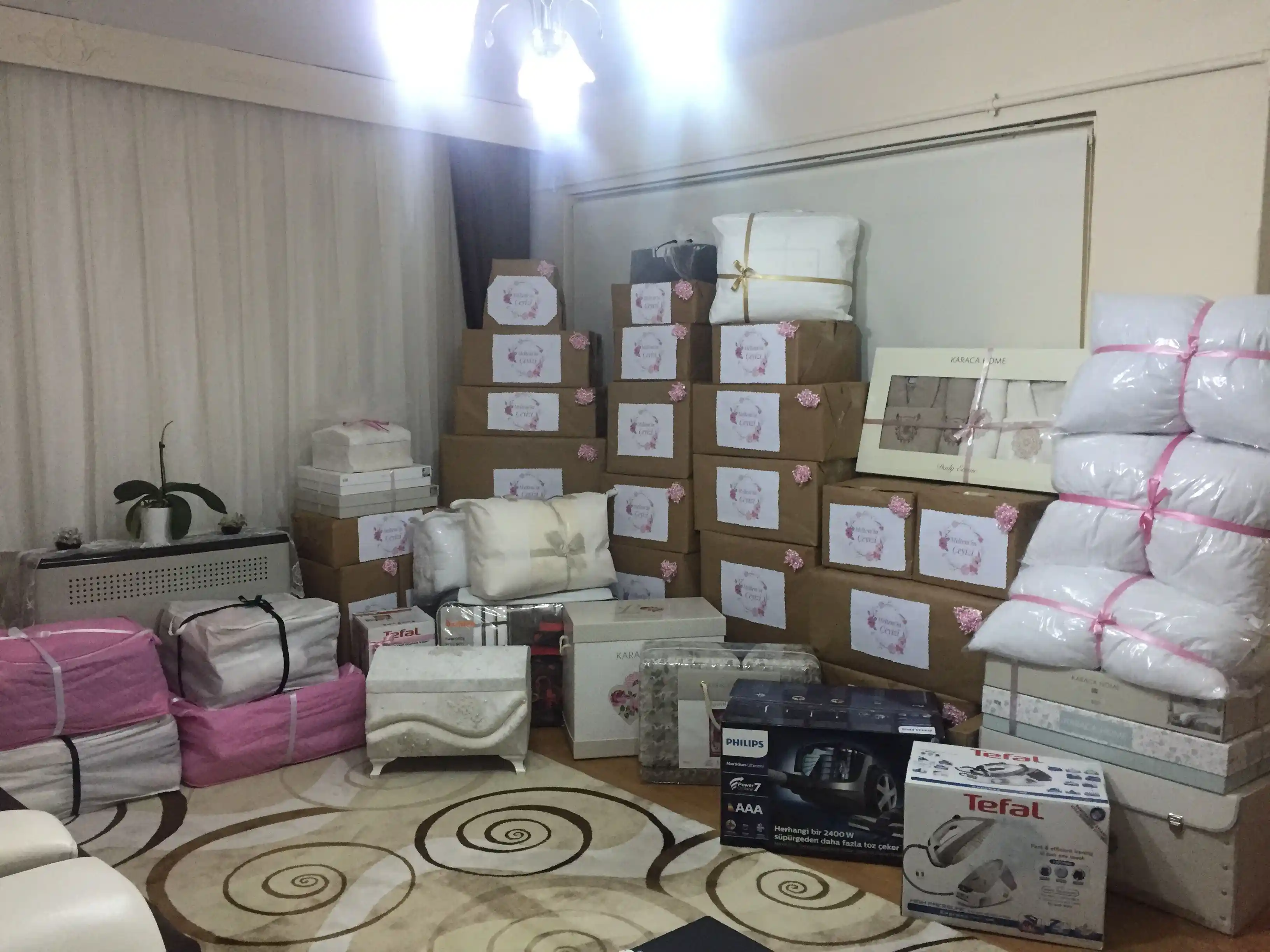 Çeyiz Odası Dekorasyonu İpuçları ve Trendler: Fonksiyonel ve Estetik Yaratıcı Çözümler