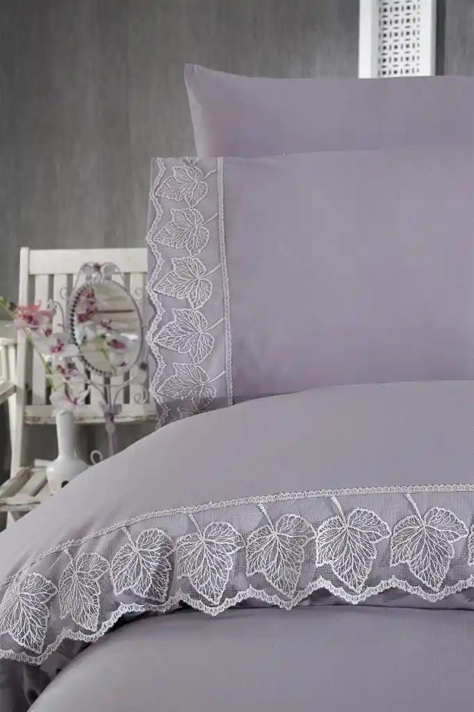 Çeyizlik Nevresim Seçimi ve Dekorasyonda Şıklık Yaratma Rehberi