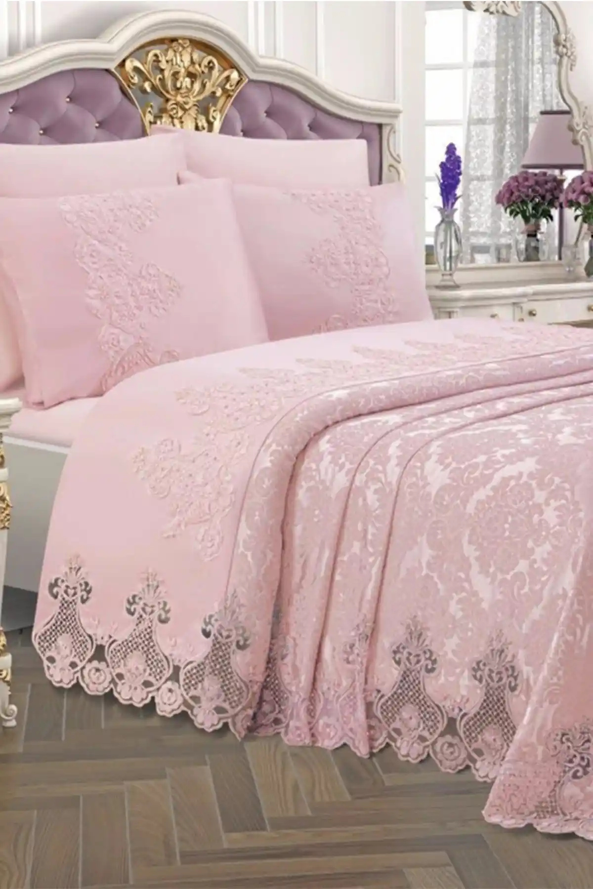 Çeyizlik Pike Dekorasyonunda Şıklık ve Fonksiyonellik: Seçim ve Dekorasyon İpuçları