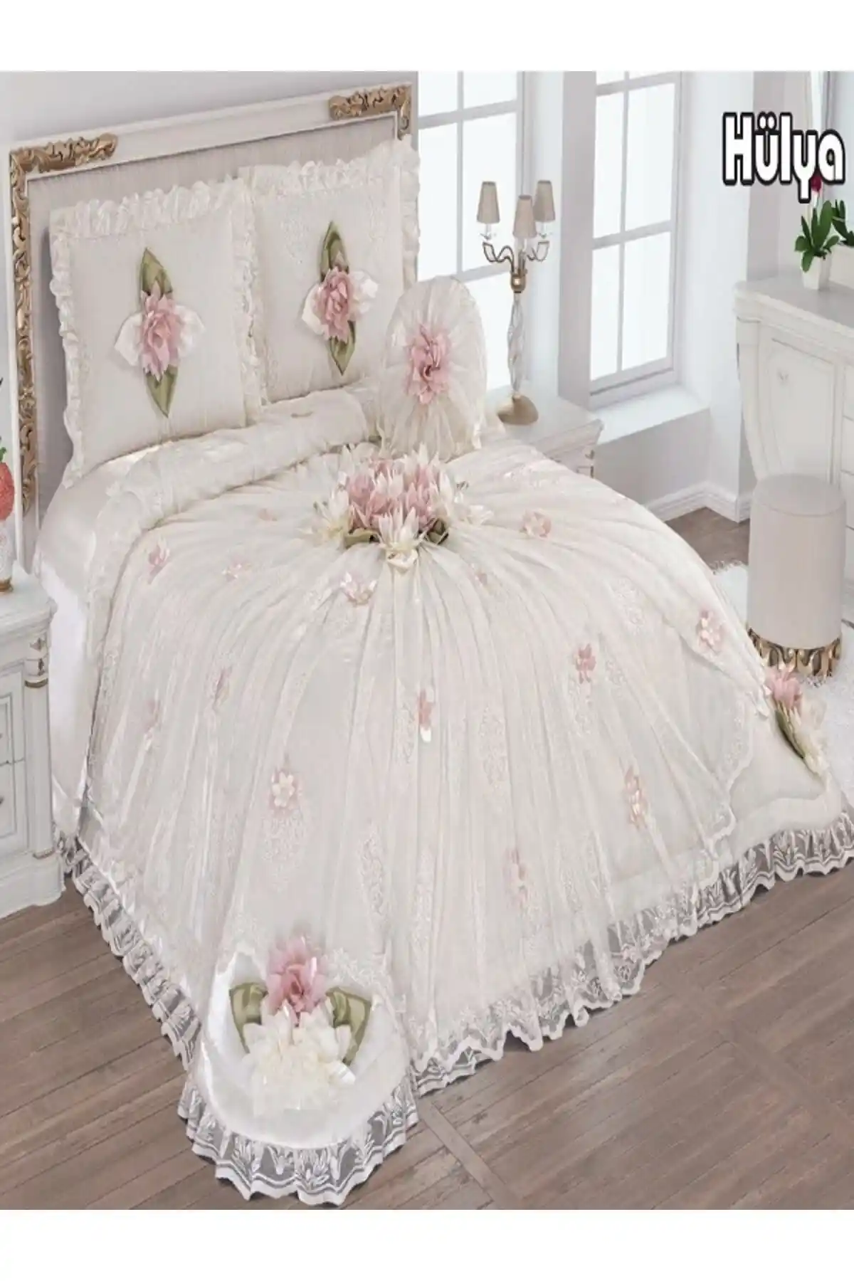 Çeyizlik Yatak Örtüsü Takımı Seçimi ve Dekorasyon İpuçları