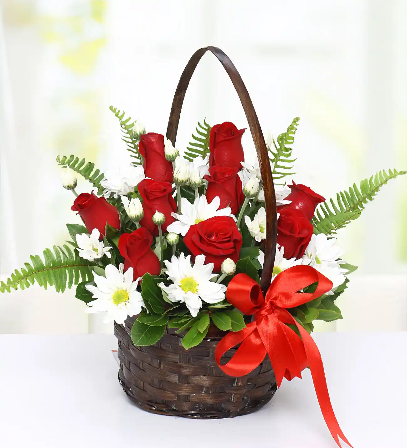 Çiçek Sepeti Dresuar Modelleriyle Dekorasyonda Şıklık ve İşlevsellik Sağlama