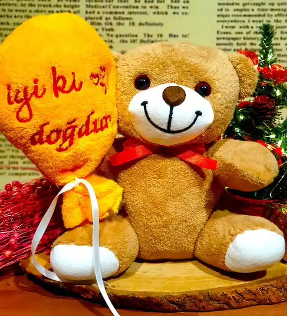 Çiçek Sepeti ve Peluş Ayı ile Yaratıcı ve Sıcak Dekorasyon Fikirleri