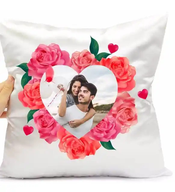 ÇiçekSepeti Yastık Koleksiyonu ile Dekorasyonda Şıklık ve Konforu Bir Arada Yakalayın