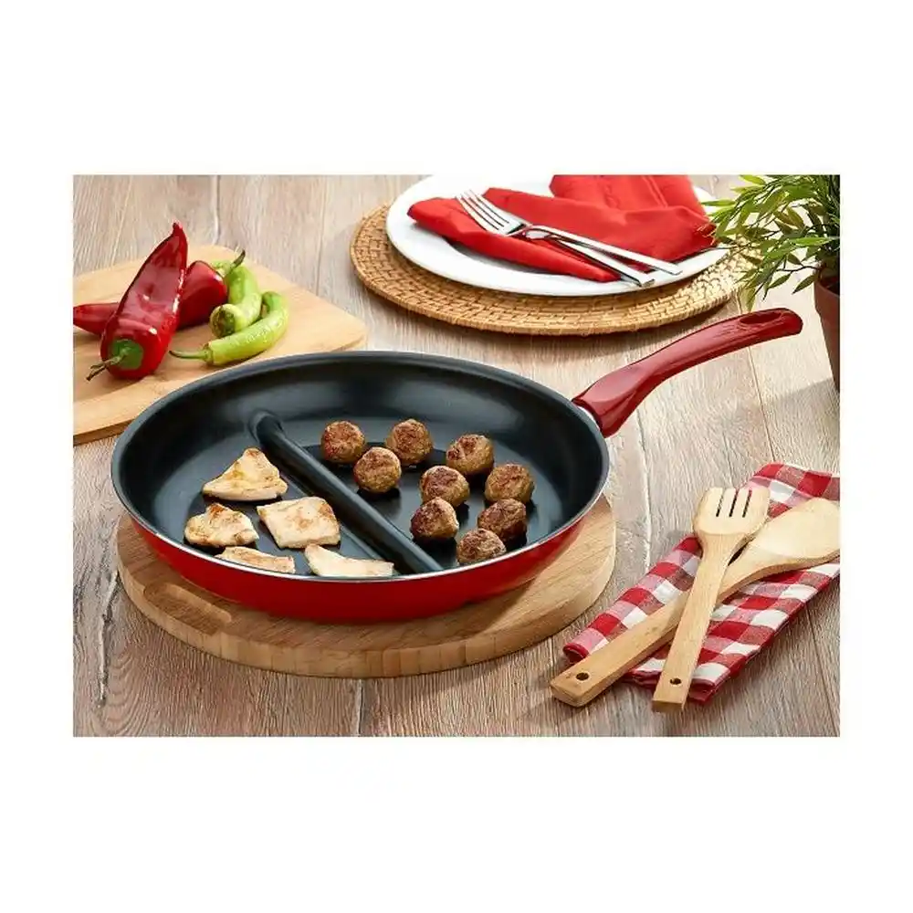 Çift Bölmeli Tava ile Mutfakta Yenilikçi ve Pratik Çözümler Sunan Modern Tasarımlar