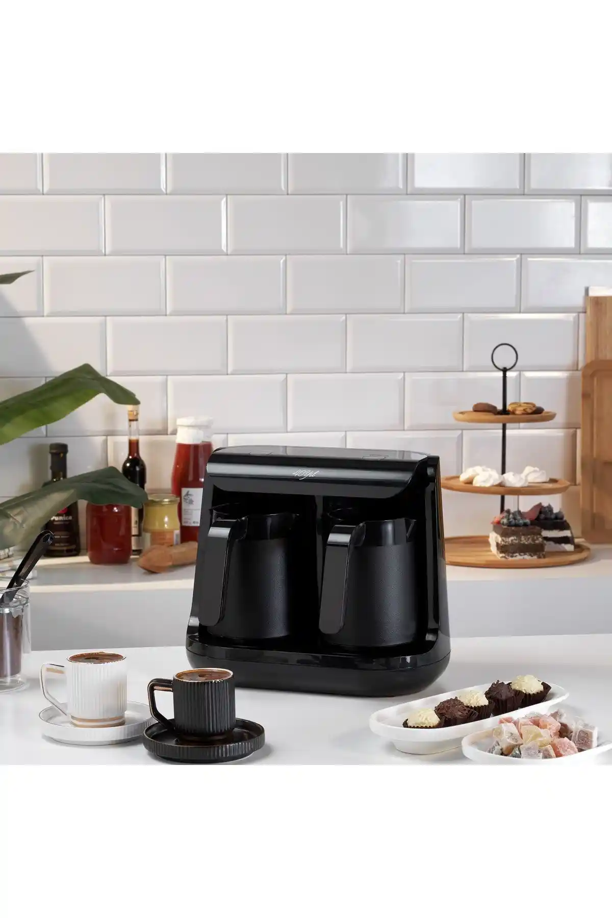 Çift Cezveli Kahve Makinesi Nedir ve Mutfak Dekorasyonuna Nasıl Uyum Sağlar