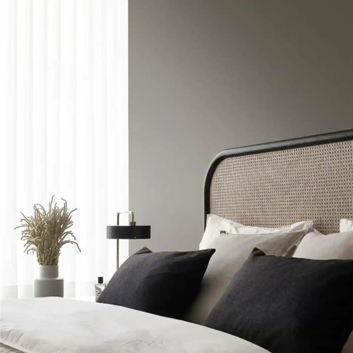 Çift Kişilik Ahşap Yatak Başlıklarıyla Dekorasyonda Sıcak ve Şık Dokunuşlar