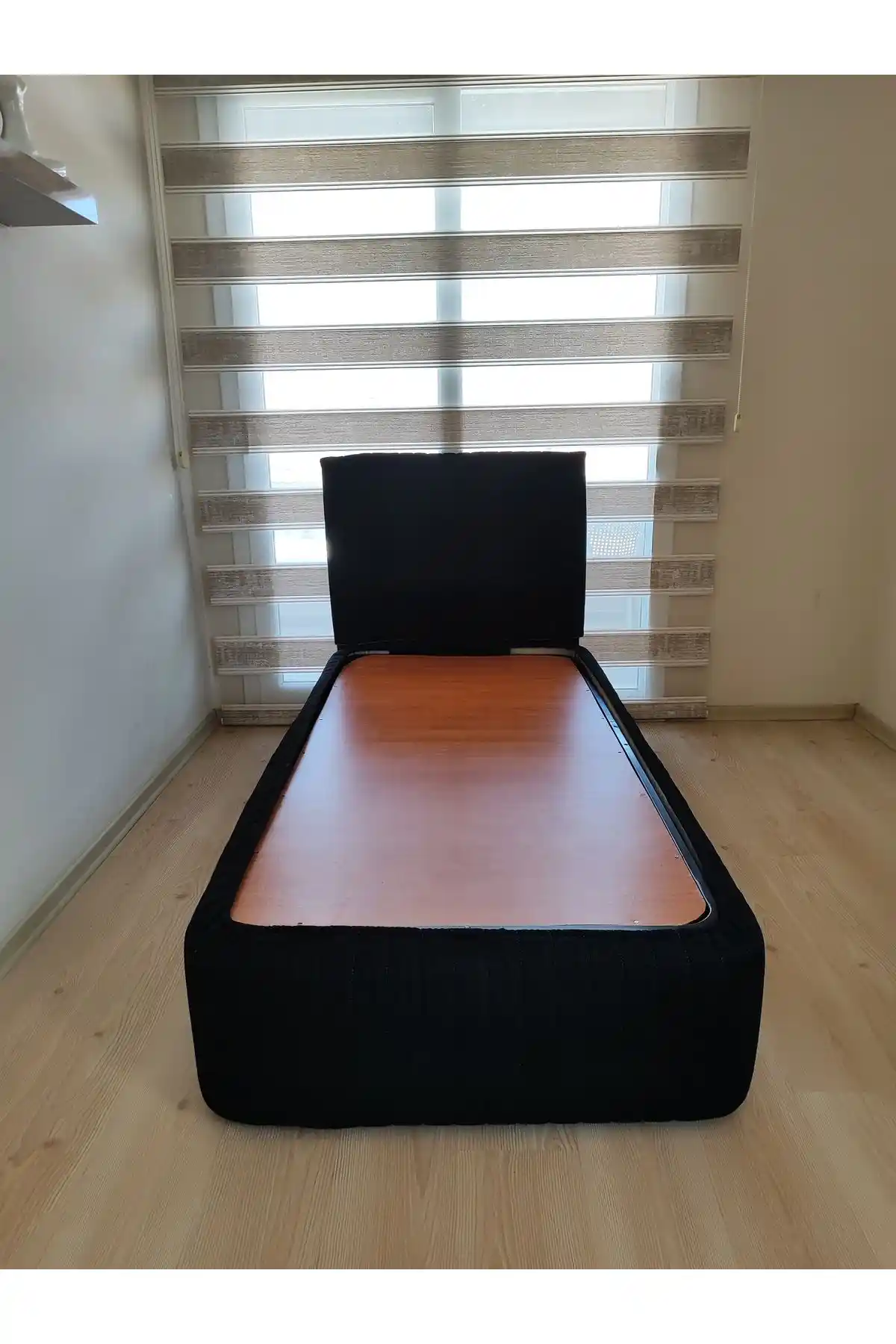 Çift Kişilik Baza Kılıfı Seçimi ve Dekorasyonda Kullanım İpuçları