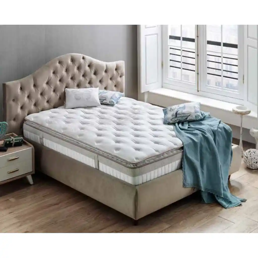 Çift Yatak Dekorasyonu: Konfor ve Estetiği Bir Arada Yaratmanın Yolları