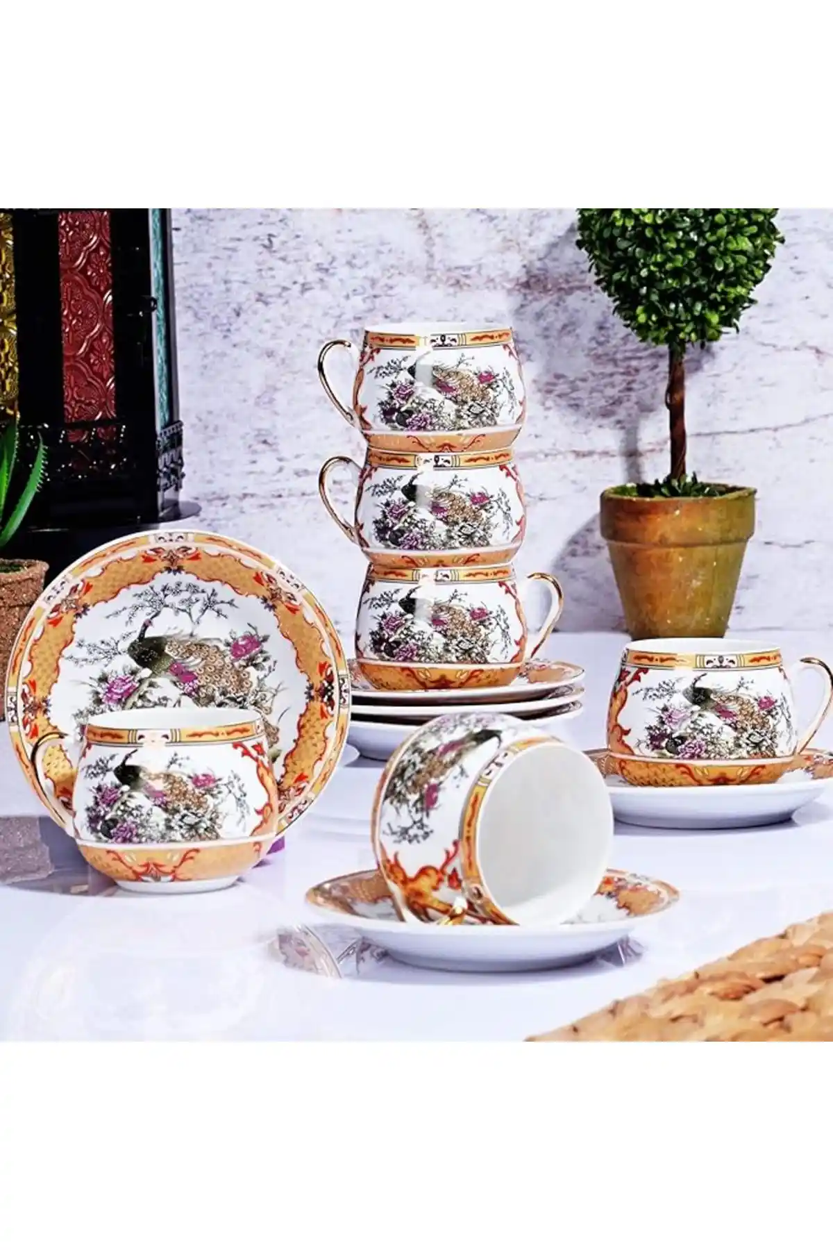 Çin Fincan Takımlarıyla Dekorasyonunuzu Zenginleştirmenin Yolları ve İpuçları