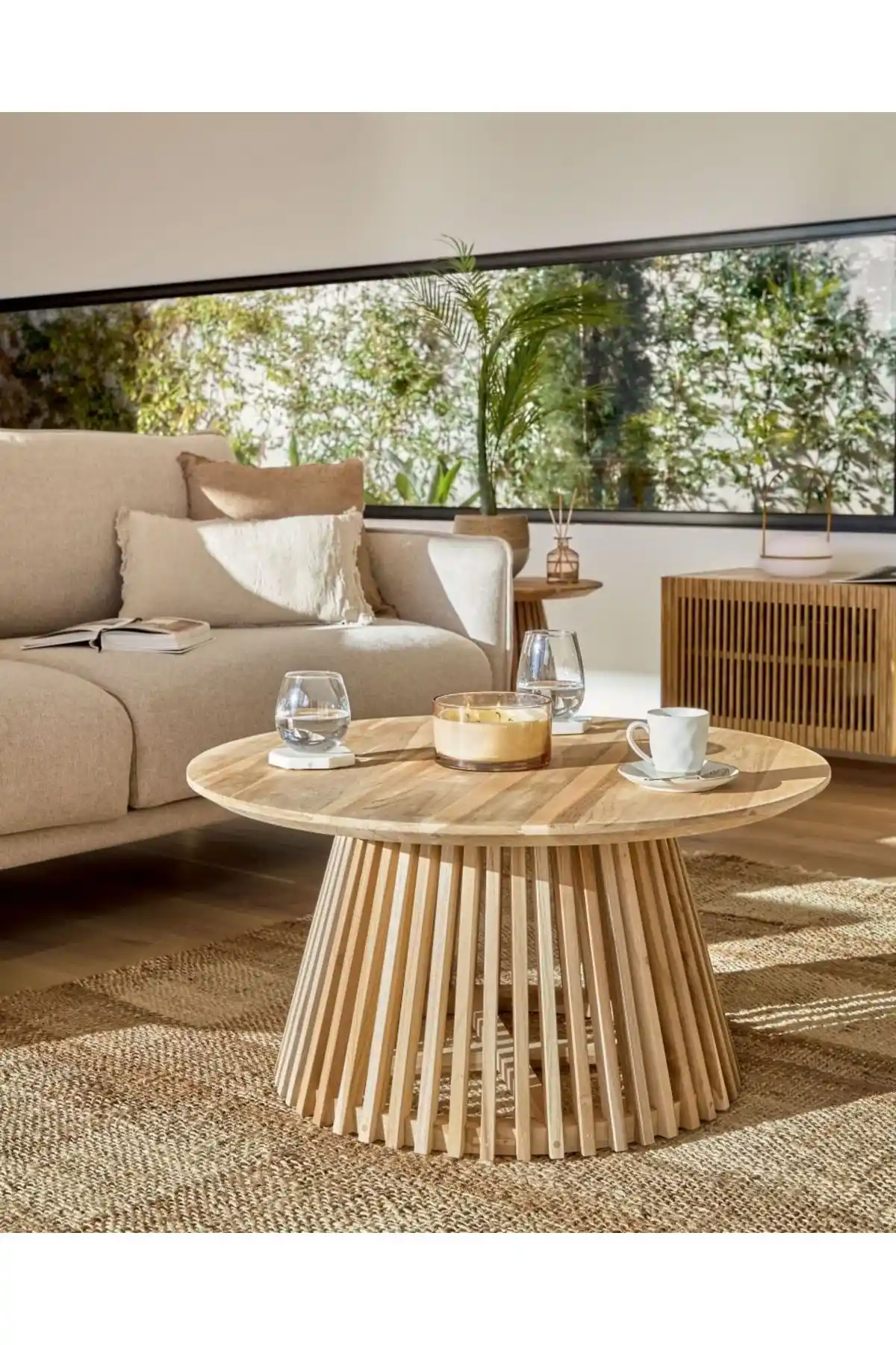 Çıtalı Orta Sehpa ile Modern ve Şık Dekorasyon Fikirleri 75-90 Karakter