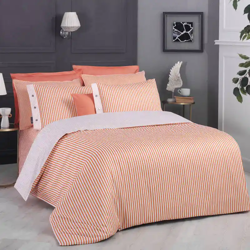 Çizgili Nevresimlerle Modern ve Şık Yatak Odası Dekorasyonu Rehberi