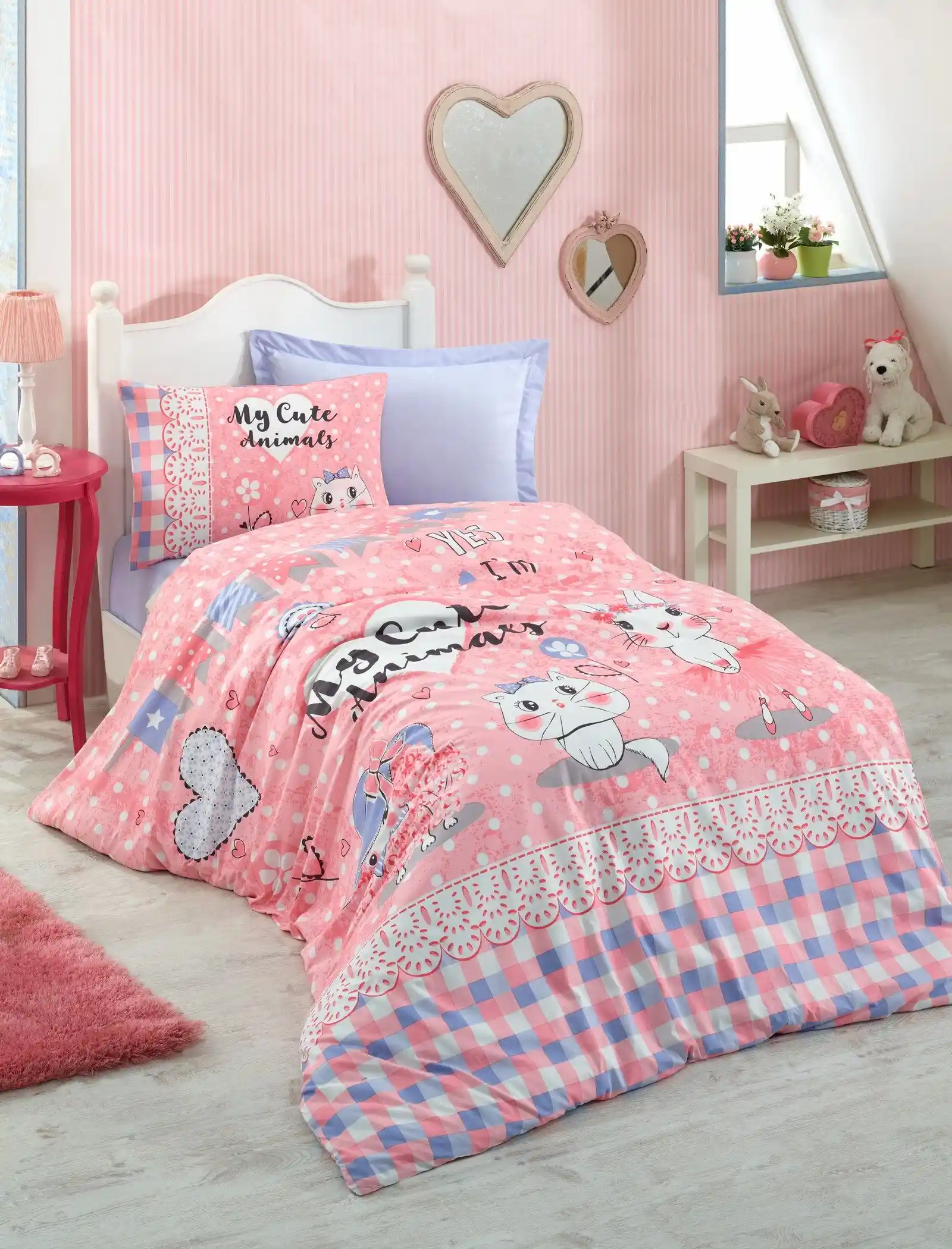 Çocuk Odası Dekorasyonunda Nevresim Takımlarının Seçimi ve Dekoratif Uygulamaları