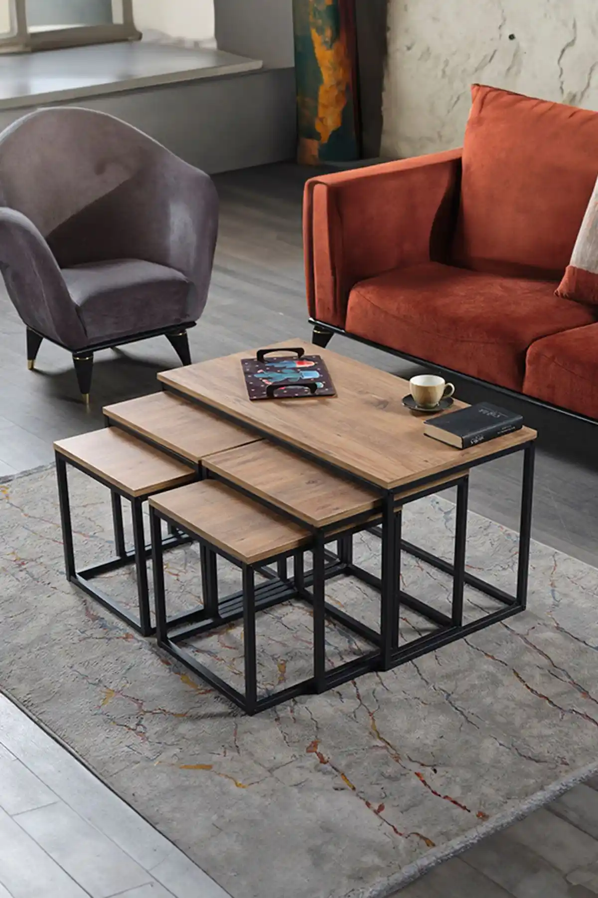 Çoklu Orta Sehpa ile Modern ve Fonksiyonel Oturma Odası Dekorasyonu İpuçları