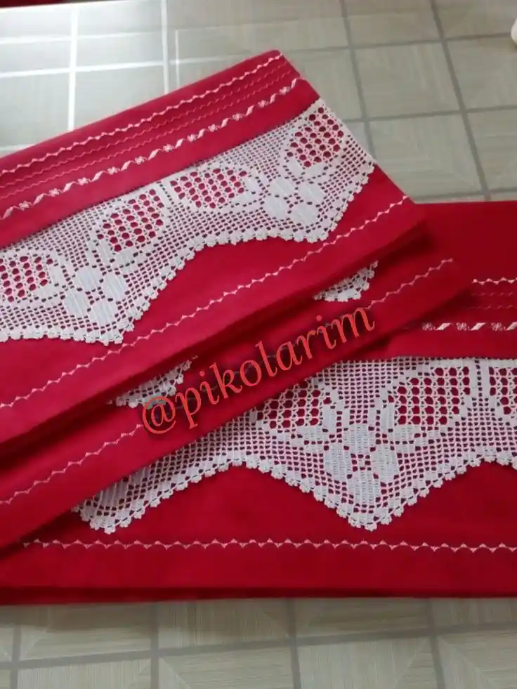 Dantel Detaylı Çarşaf Takımlarıyla Yatak Odalarınıza Zarafet Katın