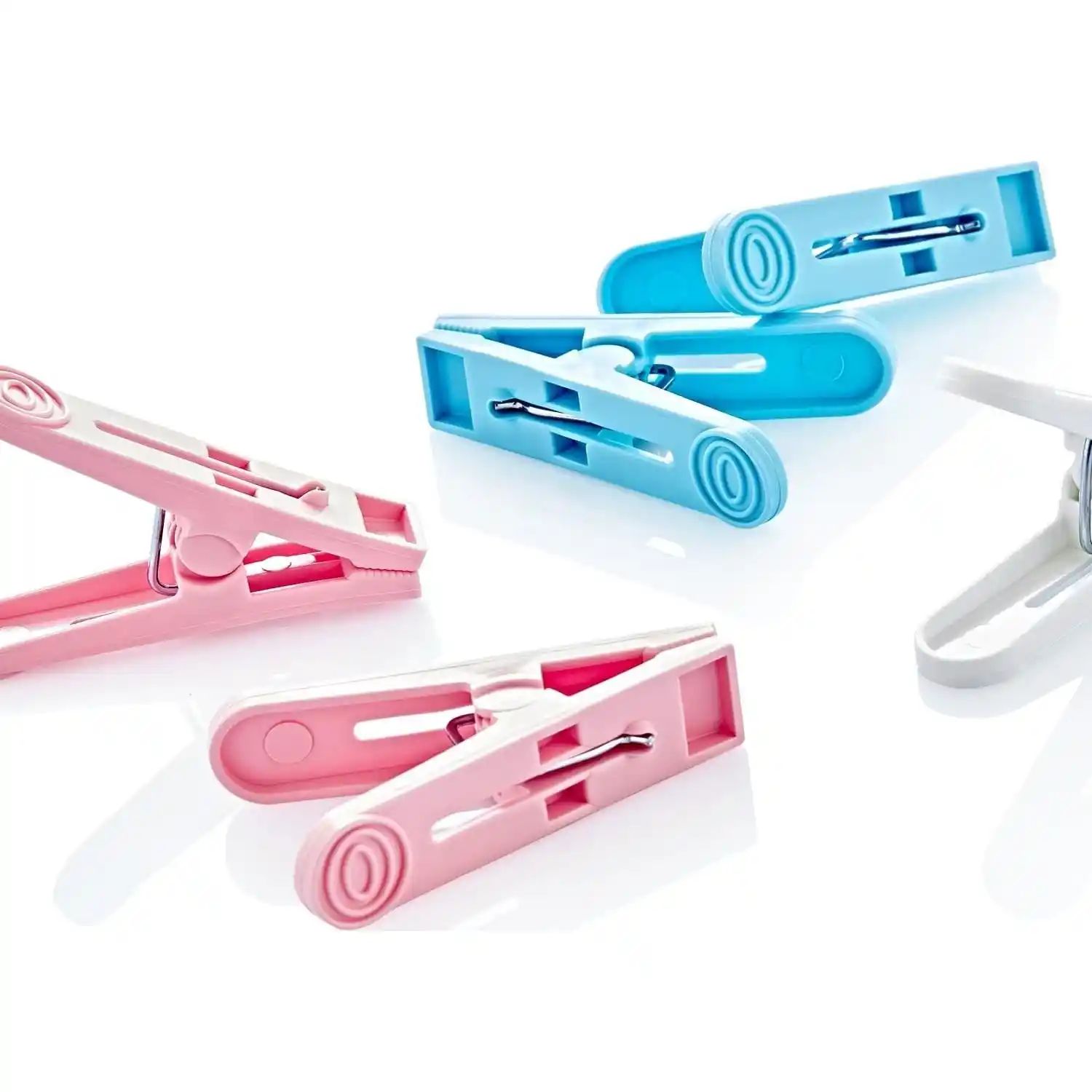 Dekorasyonda Çamaşır Mandalları: İşlevsellik ve Estetiği Bir Arada Sunan Tasarımlar