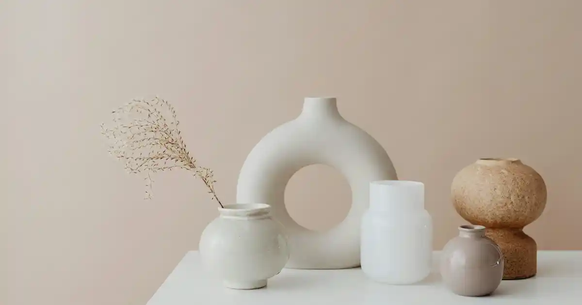 Dekorasyonda Papatya Fincan Takımı ile Şıklık ve Zarafeti Yakalayın