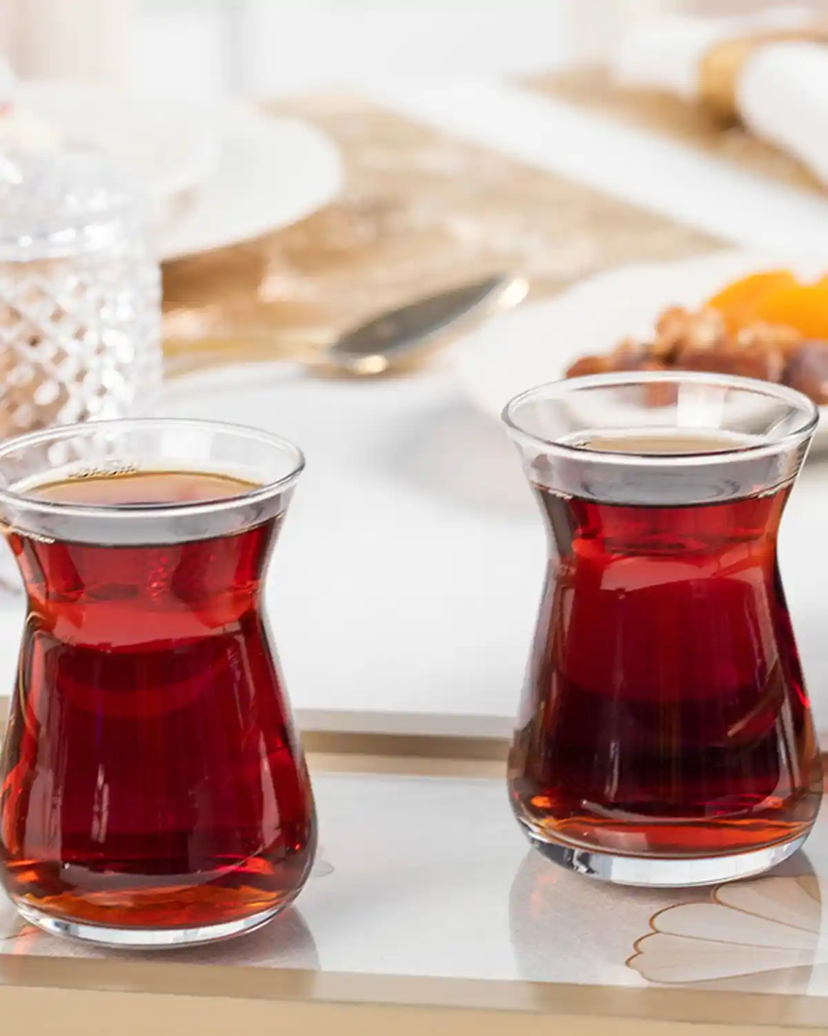 English Home Çay Bardağı Takımıyla Ev Dekorasyonunuza Zarif Dokunuşlar Yapın