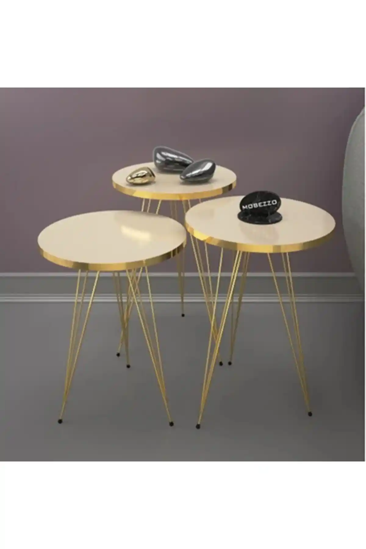 Ev Dekorasyonunda Tel Sehpa: Modern ve İşlevsel Tasarımlar ve Dekorasyon İpuçları